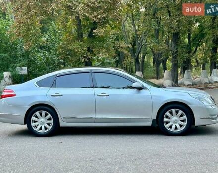 Серый Ниссан Теана, объемом двигателя 2.5 л и пробегом 307 тыс. км за 6599 $, фото 5 на Automoto.ua