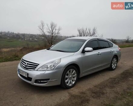 Серый Ниссан Теана, объемом двигателя 2.5 л и пробегом 178 тыс. км за 8700 $, фото 1 на Automoto.ua