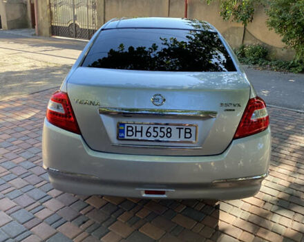 Серый Ниссан Теана, объемом двигателя 3.5 л и пробегом 3 тыс. км за 8500 $, фото 3 на Automoto.ua