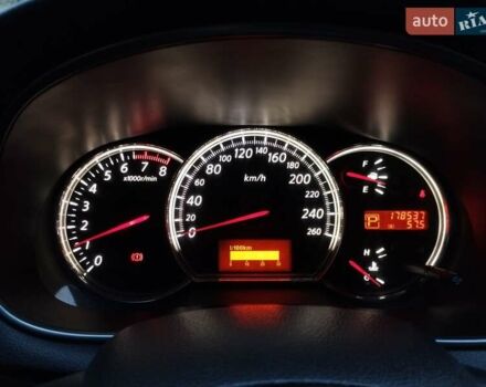 Серый Ниссан Теана, объемом двигателя 2.5 л и пробегом 178 тыс. км за 8700 $, фото 9 на Automoto.ua