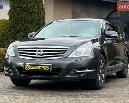 Серый Ниссан Теана, объемом двигателя 2.5 л и пробегом 176 тыс. км за 8200 $, фото 2 на Automoto.ua