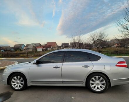 Серый Ниссан Теана, объемом двигателя 2.5 л и пробегом 282 тыс. км за 7900 $, фото 3 на Automoto.ua