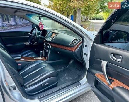 Серый Ниссан Теана, объемом двигателя 2.5 л и пробегом 307 тыс. км за 6599 $, фото 14 на Automoto.ua