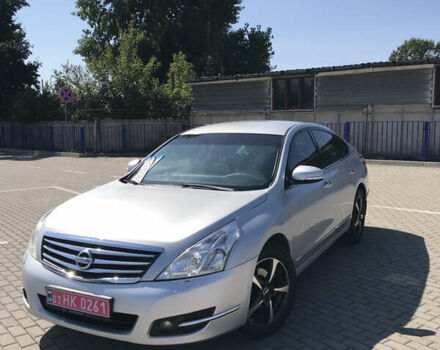 Серый Ниссан Теана, объемом двигателя 2.5 л и пробегом 206 тыс. км за 6200 $, фото 1 на Automoto.ua