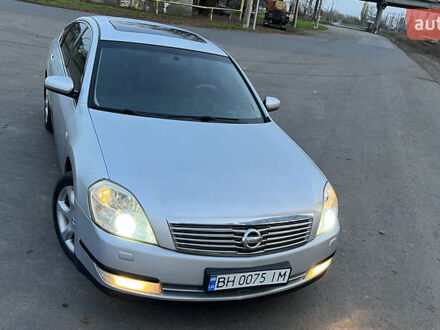 Серый Ниссан Теана, объемом двигателя 3.5 л и пробегом 350 тыс. км за 5700 $, фото 1 на Automoto.ua