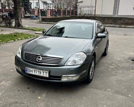 Серый Ниссан Теана, объемом двигателя 2.35 л и пробегом 284 тыс. км за 5700 $, фото 1 на Automoto.ua