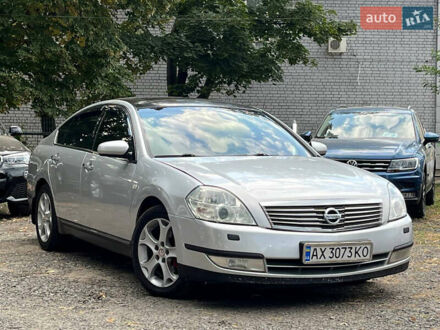 Сірий Ніссан Теана, об'ємом двигуна 3.5 л та пробігом 442 тис. км за 5200 $, фото 1 на Automoto.ua
