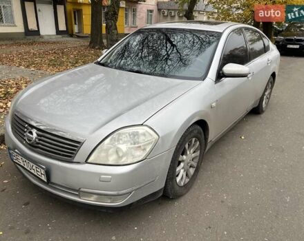 Сірий Ніссан Теана, об'ємом двигуна 2.35 л та пробігом 270 тис. км за 4800 $, фото 1 на Automoto.ua