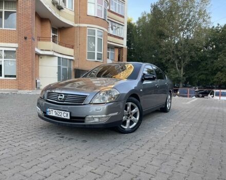 Сірий Ніссан Теана, об'ємом двигуна 3.5 л та пробігом 400 тис. км за 3500 $, фото 1 на Automoto.ua