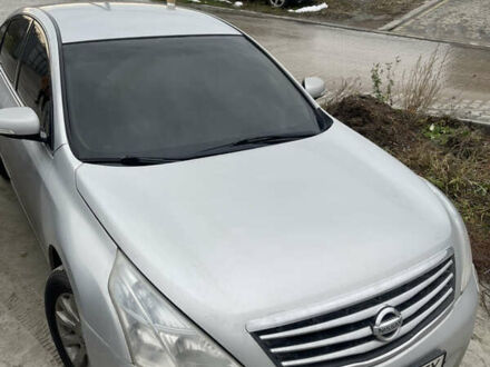 Серый Ниссан Теана, объемом двигателя 2.5 л и пробегом 280 тыс. км за 6500 $, фото 1 на Automoto.ua