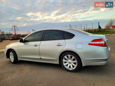 Серый Ниссан Теана, объемом двигателя 2.5 л и пробегом 282 тыс. км за 7900 $, фото 1 на Automoto.ua