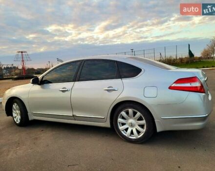 Серый Ниссан Теана, объемом двигателя 2.5 л и пробегом 282 тыс. км за 7900 $, фото 1 на Automoto.ua