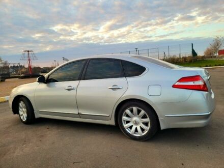 Серый Ниссан Теана, объемом двигателя 2.5 л и пробегом 282 тыс. км за 7900 $, фото 1 на Automoto.ua