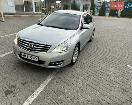 Серый Ниссан Теана, объемом двигателя 2.5 л и пробегом 107 тыс. км за 9200 $, фото 1 на Automoto.ua