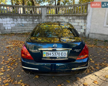 Синій Ніссан Теана, об'ємом двигуна 2.3 л та пробігом 231 тис. км за 4999 $, фото 5 на Automoto.ua