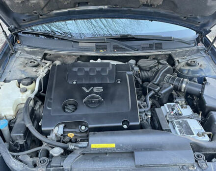 Синий Ниссан Теана, объемом двигателя 2.3 л и пробегом 278 тыс. км за 5100 $, фото 28 на Automoto.ua