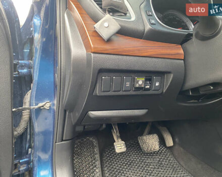 Синий Ниссан Теана, объемом двигателя 2.5 л и пробегом 275 тыс. км за 6500 $, фото 22 на Automoto.ua