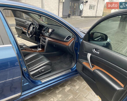 Синий Ниссан Теана, объемом двигателя 2.5 л и пробегом 275 тыс. км за 6500 $, фото 13 на Automoto.ua