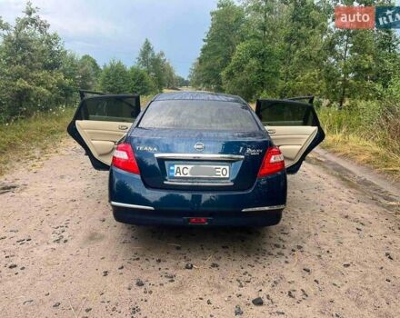 Синий Ниссан Теана, объемом двигателя 2.5 л и пробегом 165 тыс. км за 5500 $, фото 3 на Automoto.ua