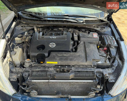 Ниссан Теана 2011 в Николаеве на Automoto.ua Синий Ниссан Теана, объемом двигателя 2.5 л и пробегом 230 тыс. км за 9200 $, фото 9 на Automoto.ua