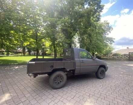 Черный Ниссан Террано, объемом двигателя 3 л и пробегом 230 тыс. км за 2350 $, фото 1 на Automoto.ua