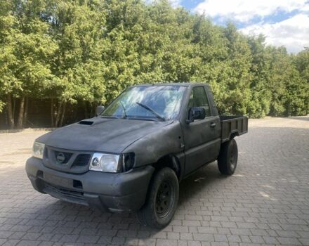 Черный Ниссан Террано, объемом двигателя 3 л и пробегом 230 тыс. км за 2350 $, фото 7 на Automoto.ua
