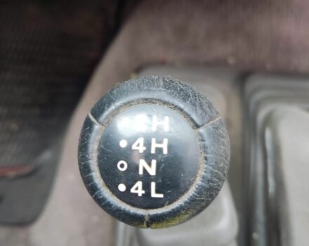 Чорний Ніссан Террано, об'ємом двигуна 2.4 л та пробігом 200 тис. км за 2600 $, фото 6 на Automoto.ua