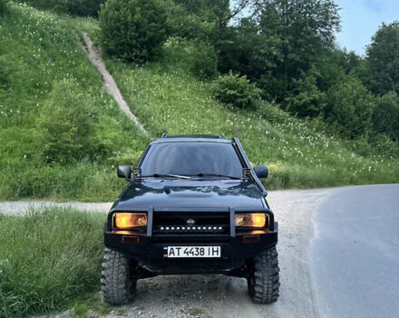 Черный Ниссан Террано, объемом двигателя 2.7 л и пробегом 333 тыс. км за 5650 $, фото 1 на Automoto.ua