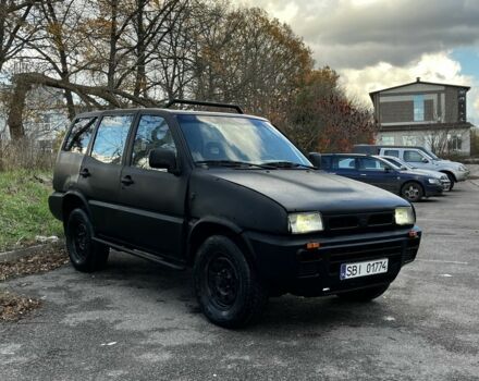 Чорний Ніссан Террано, об'ємом двигуна 2.7 л та пробігом 293 тис. км за 1600 $, фото 2 на Automoto.ua