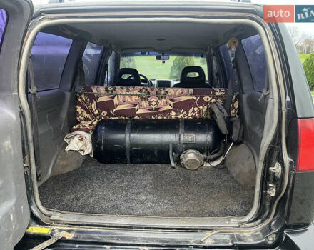 Чорний Ніссан Террано, об'ємом двигуна 2.39 л та пробігом 520 тис. км за 4400 $, фото 11 на Automoto.ua