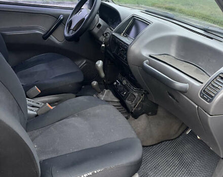 Чорний Ніссан Террано, об'ємом двигуна 2.39 л та пробігом 520 тис. км за 4400 $, фото 9 на Automoto.ua