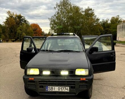 Чорний Ніссан Террано, об'ємом двигуна 2.7 л та пробігом 360 тис. км за 1350 $, фото 1 на Automoto.ua