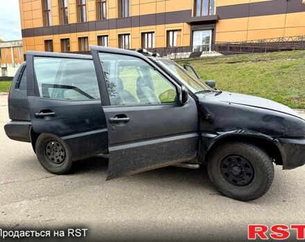 Чорний Ніссан Террано, об'ємом двигуна 2.7 л та пробігом 360 тис. км за 1350 $, фото 5 на Automoto.ua