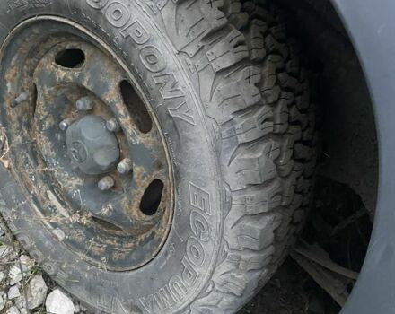 Черный Ниссан Террано, объемом двигателя 0 л и пробегом 300 тыс. км за 600 $, фото 4 на Automoto.ua