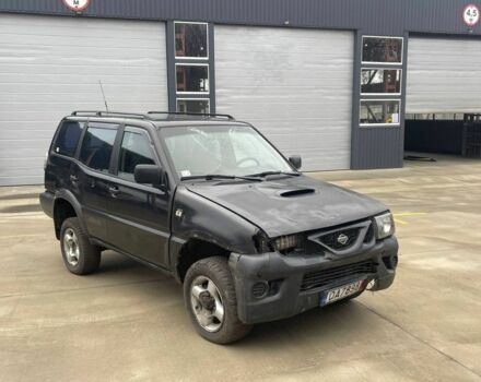 Чорний Ніссан Террано, об'ємом двигуна 2.7 л та пробігом 175 тис. км за 1600 $, фото 2 на Automoto.ua
