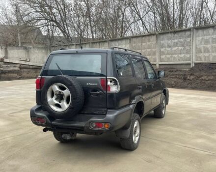 Чорний Ніссан Террано, об'ємом двигуна 2.7 л та пробігом 175 тис. км за 1600 $, фото 3 на Automoto.ua