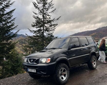 Черный Ниссан Террано, объемом двигателя 2.7 л и пробегом 158 тыс. км за 7300 $, фото 4 на Automoto.ua