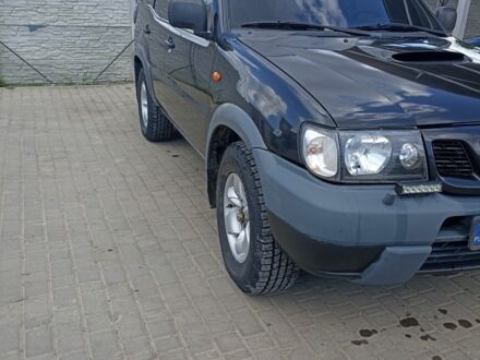 Ниссан Террано 2002 в Херсоне на Automoto.ua Черный Ниссан Террано, объемом двигателя 2.7 л и пробегом 337 тыс. км за 4105 $, фото 1 на Automoto.ua