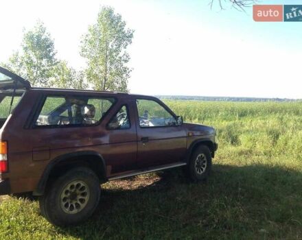 Червоний Ніссан Террано, об'ємом двигуна 2.4 л та пробігом 272 тис. км за 4900 $, фото 3 на Automoto.ua