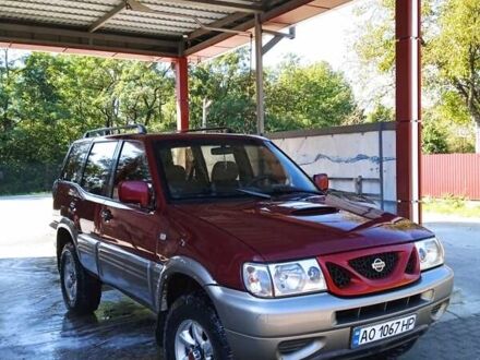 Красный Ниссан Террано, объемом двигателя 2.66 л и пробегом 231 тыс. км за 6800 $, фото 1 на Automoto.ua
