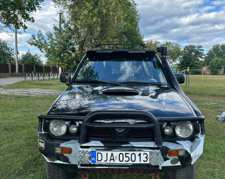 Ниссан Террано, объемом двигателя 2.7 л и пробегом 380 тыс. км за 5000 $, фото 1 на Automoto.ua