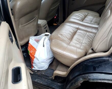 Ніссан Террано, об'ємом двигуна 2.7 л та пробігом 300 тис. км за 1700 $, фото 1 на Automoto.ua