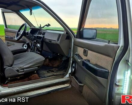 Сірий Ніссан Террано, об'ємом двигуна 2.7 л та пробігом 463 тис. км за 5600 $, фото 3 на Automoto.ua