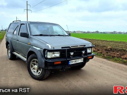 Сірий Ніссан Террано, об'ємом двигуна 2.7 л та пробігом 463 тис. км за 5600 $, фото 1 на Automoto.ua