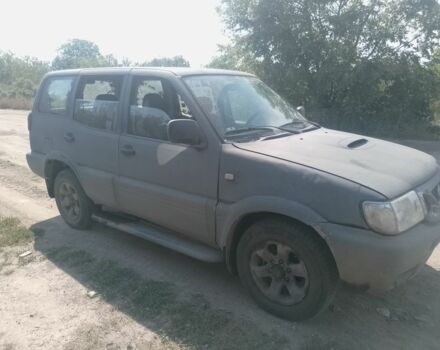 Сірий Ніссан Террано, об'ємом двигуна 2 л та пробігом 270 тис. км за 2060 $, фото 1 на Automoto.ua