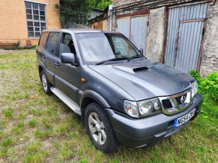 Сірий Ніссан Террано, об'ємом двигуна 2.7 л та пробігом 220 тис. км за 2999 $, фото 1 на Automoto.ua