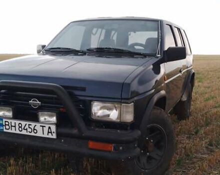 Синий Ниссан Террано, объемом двигателя 2.37 л и пробегом 360 тыс. км за 4500 $, фото 4 на Automoto.ua