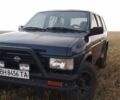 Синий Ниссан Террано, объемом двигателя 2.37 л и пробегом 360 тыс. км за 4500 $, фото 4 на Automoto.ua