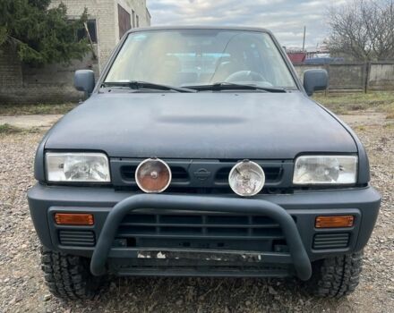 Синій Ніссан Террано, об'ємом двигуна 2.7 л та пробігом 299 тис. км за 2999 $, фото 1 на Automoto.ua