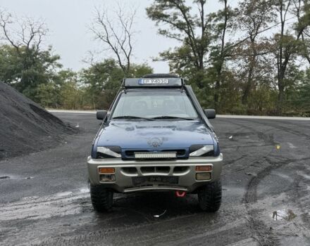 Синий Ниссан Террано, объемом двигателя 2.7 л и пробегом 200 тыс. км за 2350 $, фото 2 на Automoto.ua